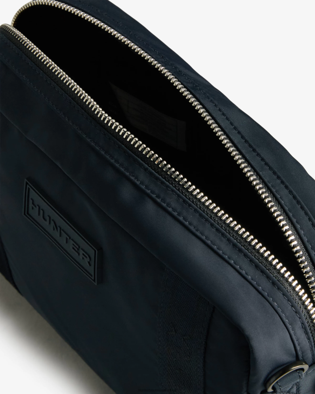 Men Refined Sustainable Crossbody Bag 8D4VJ498 Hunter Navy