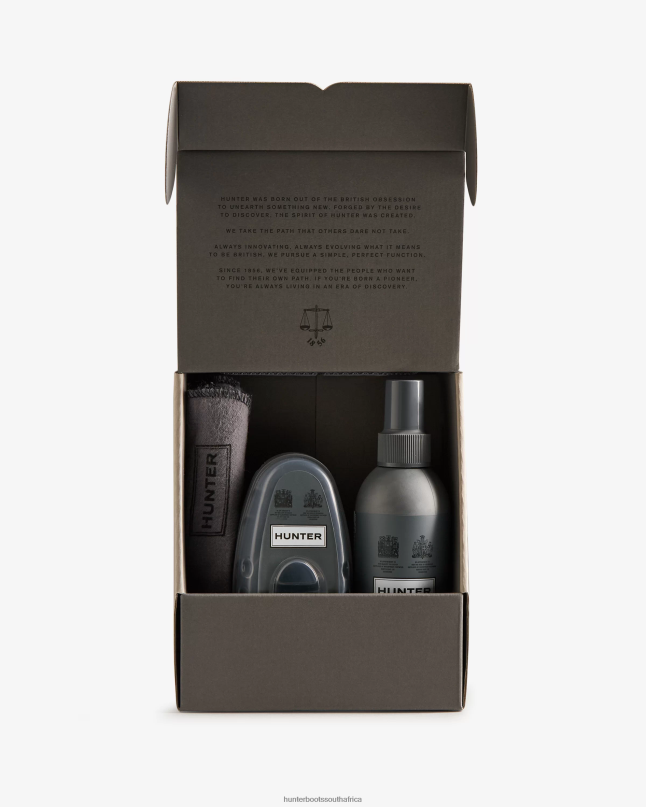 Men Rubber Boot Care Kit 8D4VJ382 Hunter Clear