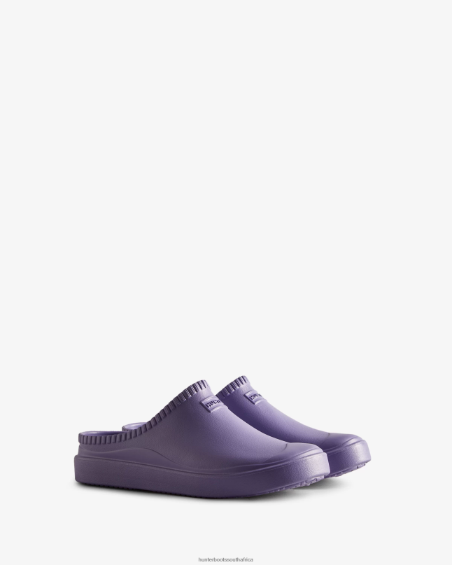 Men In/Out BLOOM Clogs 8D4VJ231 Hunter Iridescent Purple