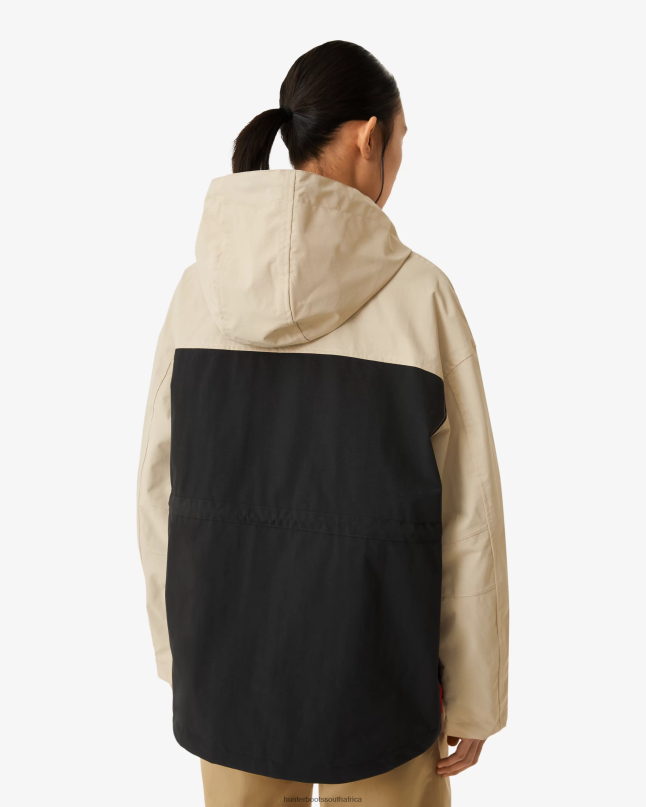 Women Explorer Recycled Nylon Jacket 8D4VJ342 Hunter Skimming Stone/Black