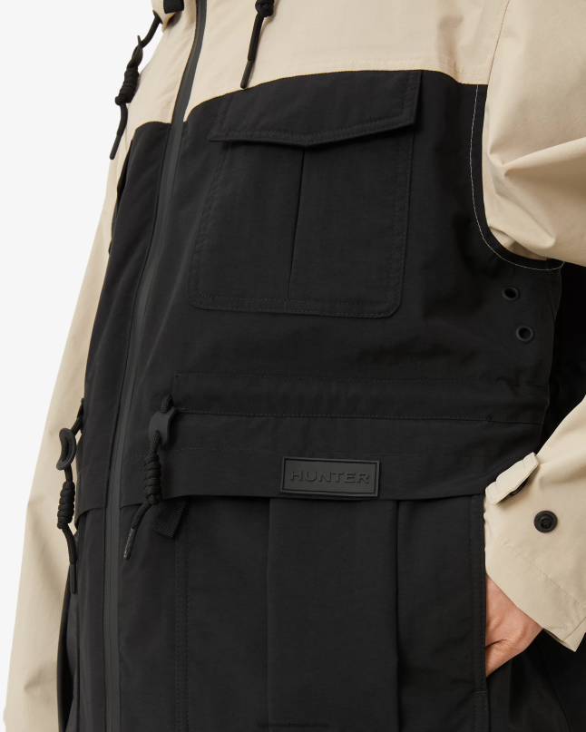 Women Explorer Recycled Nylon Jacket 8D4VJ342 Hunter Skimming Stone/Black