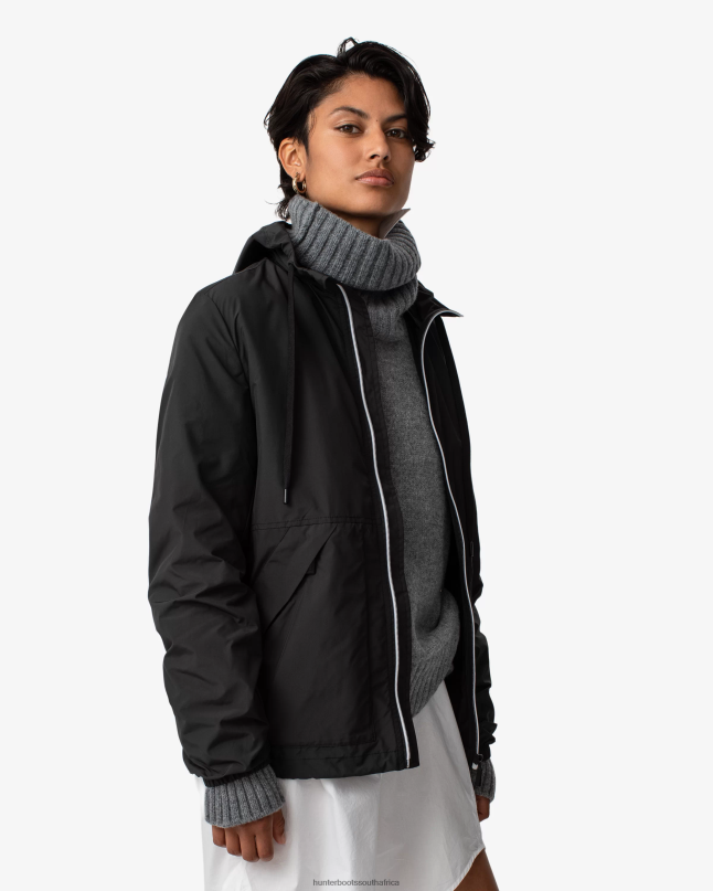 Women Play Essential Recycled Packable Jacket 8D4VJ368 Hunter Black