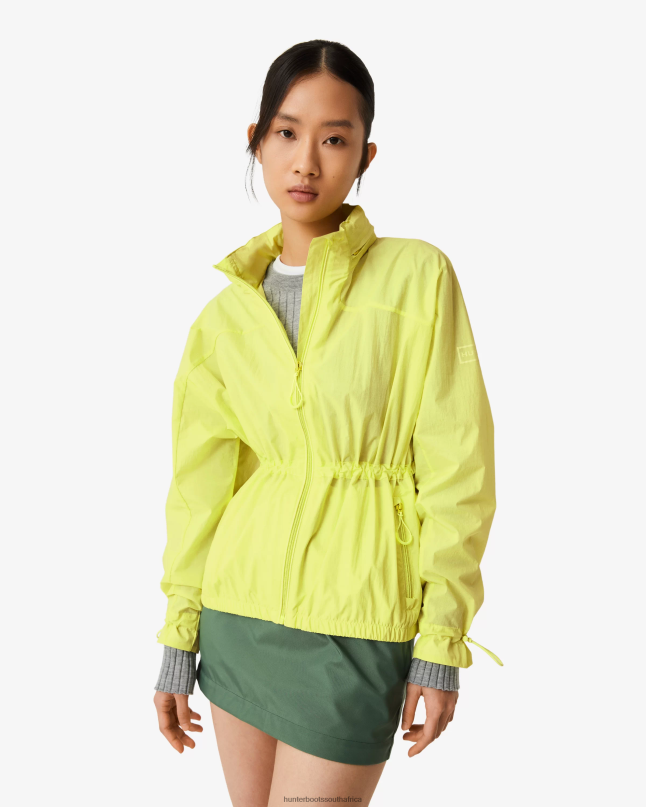 Women Travel Recycled Nylon Shell Jacket 8D4VJ345 Hunter Zesty Yellow